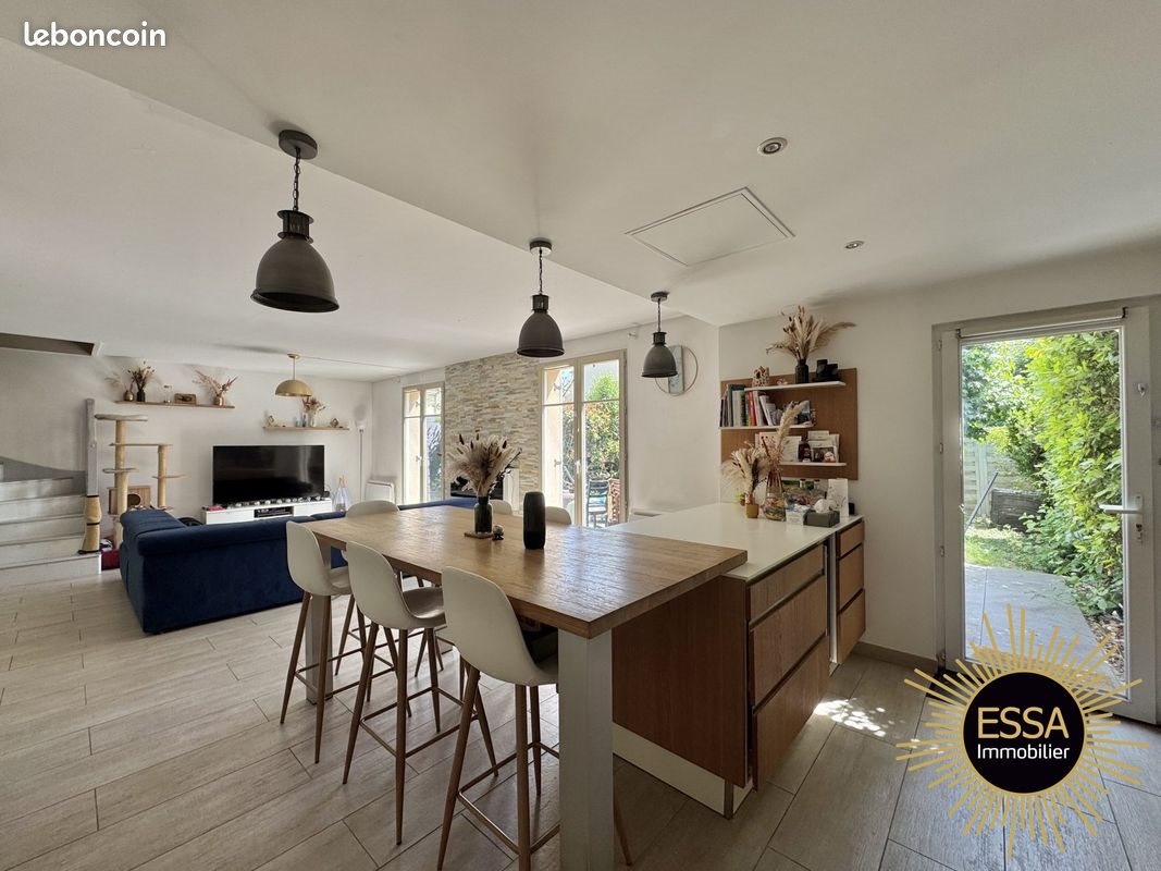 Maison à vendre, 140m², Noisy-le-Roi
