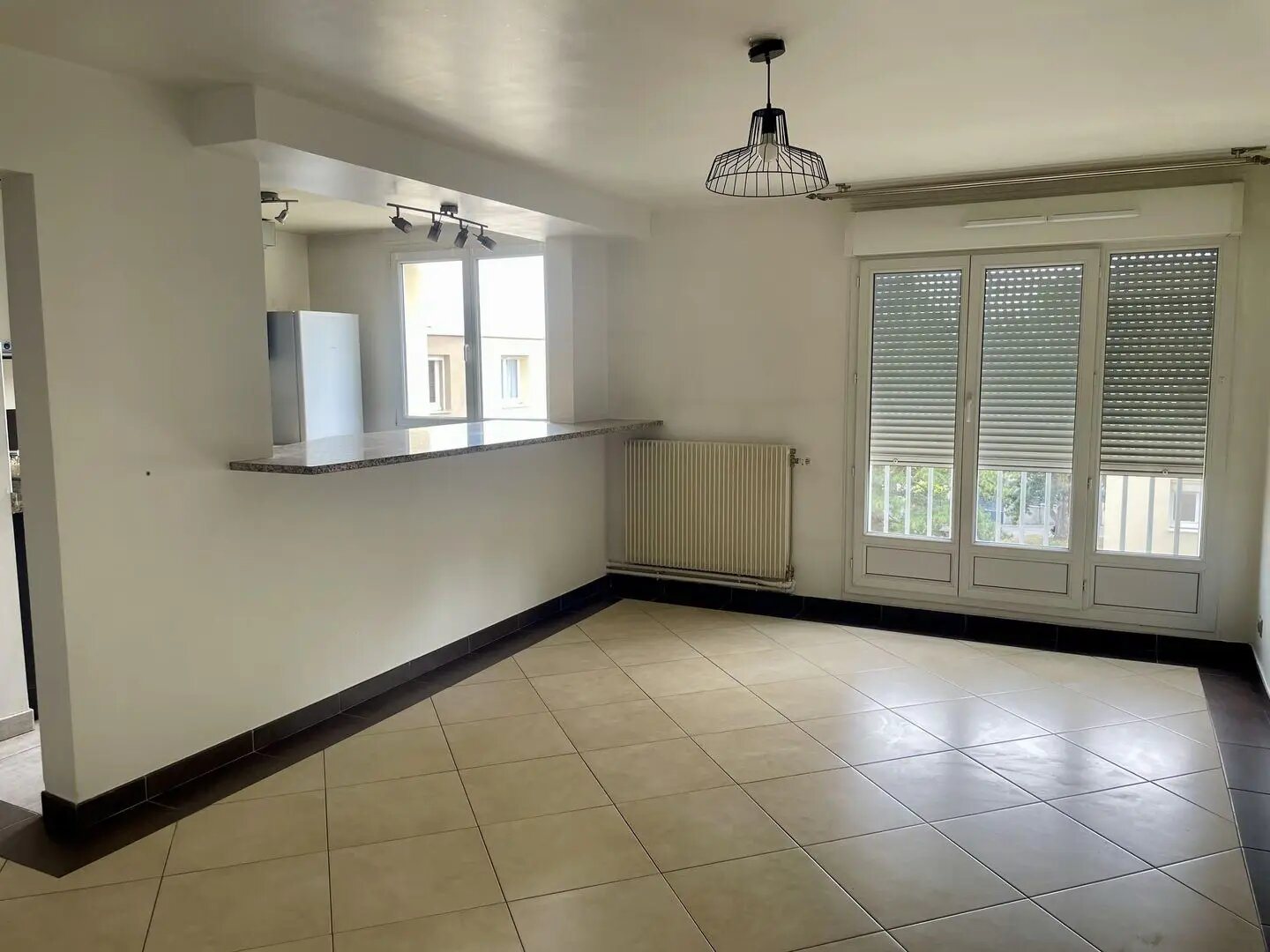 Appartement à louer, 69m², Domont