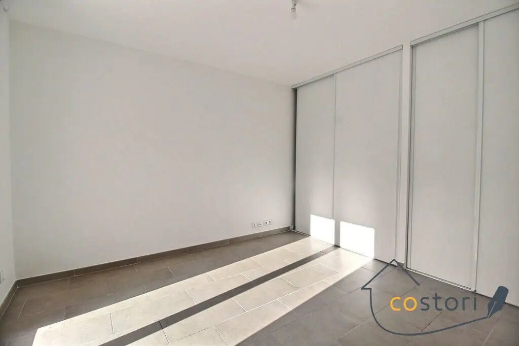 Maison à louer, 119m², Lorgues