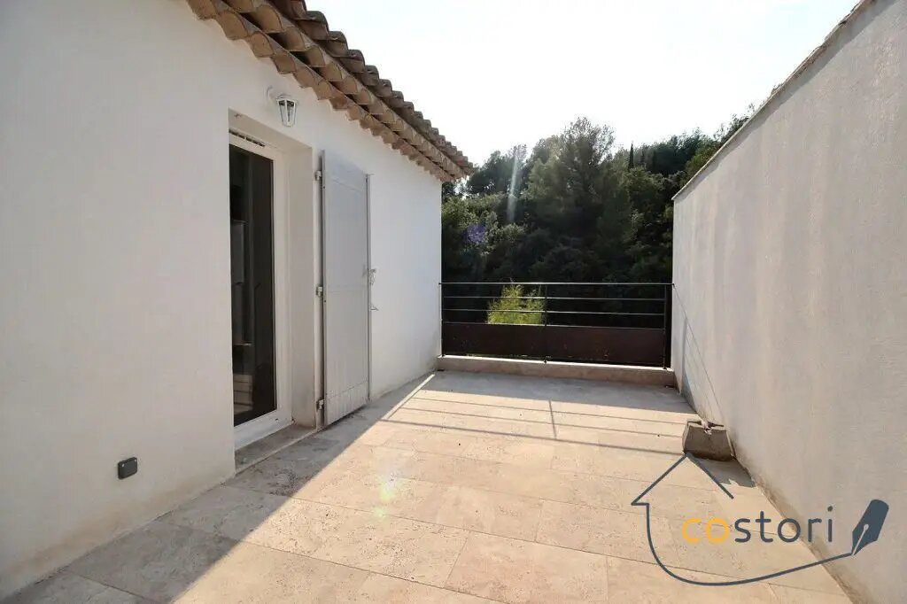 Maison à louer, 119m², Lorgues