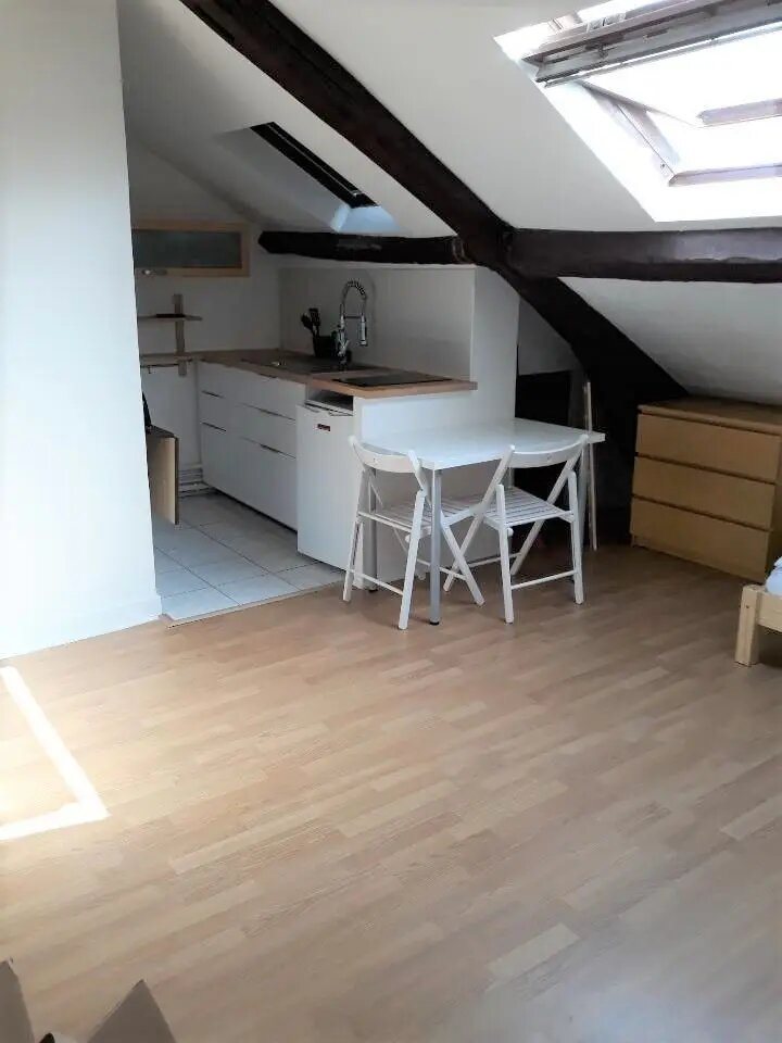 Appartement à louer, 16m², Saint-Mandé