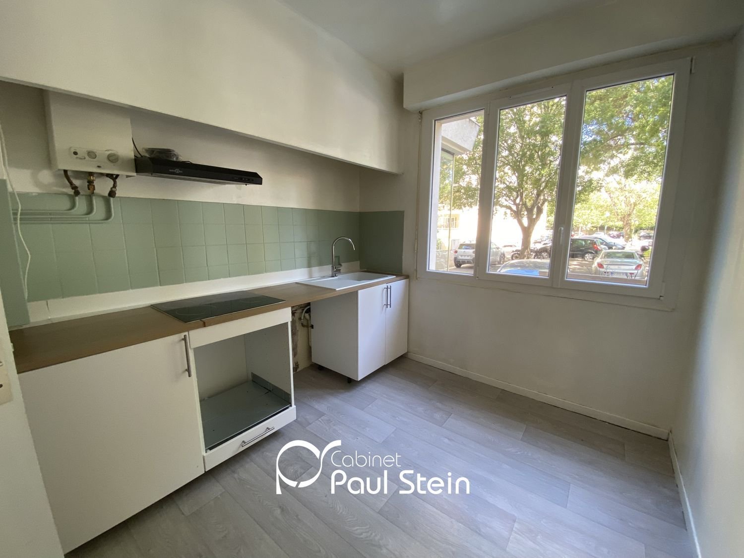 Appartement à louer, 48m², Marseille 8ème