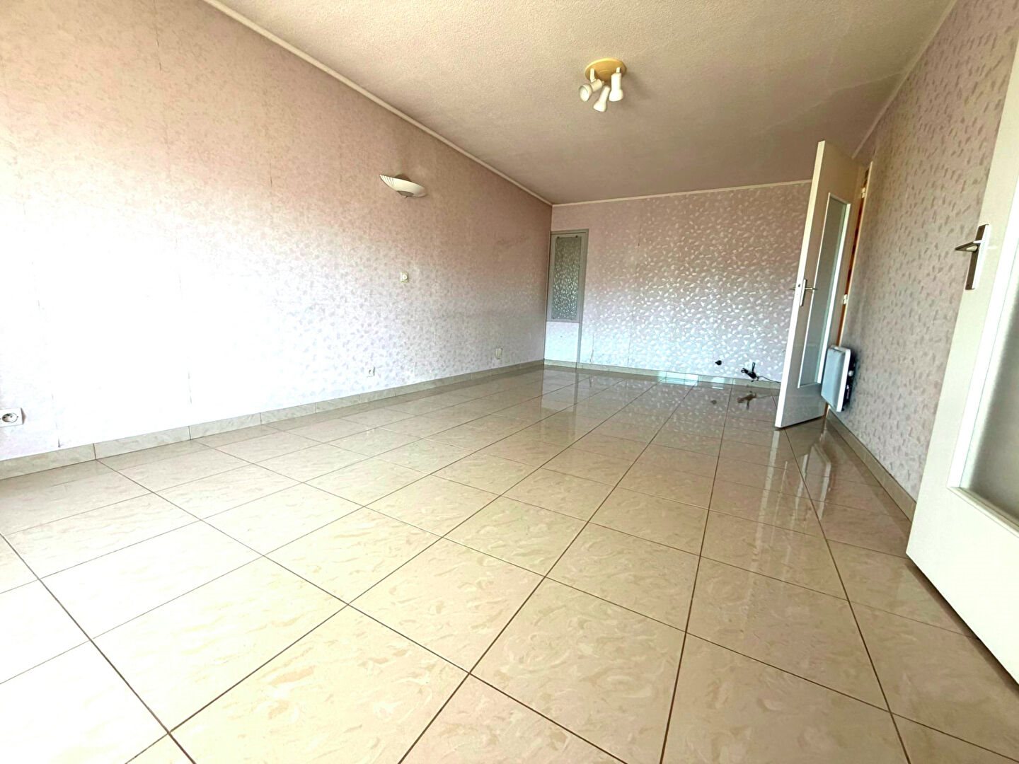 Appartement à vendre, 70m², Pégomas
