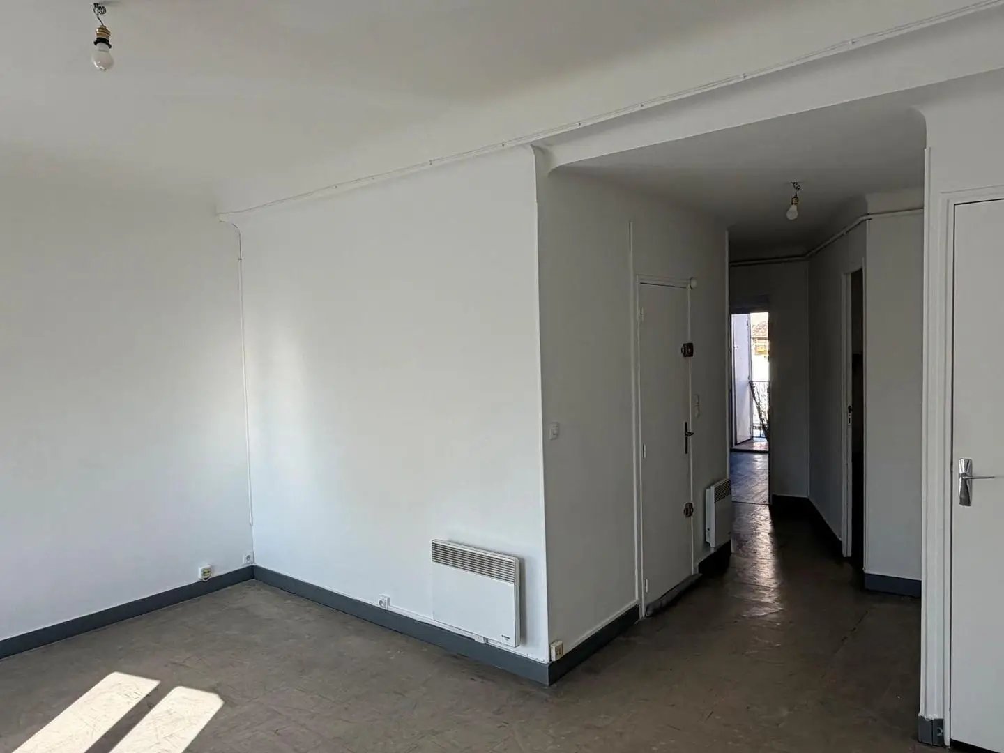 Appartement à louer, 47m², Marseille 1er