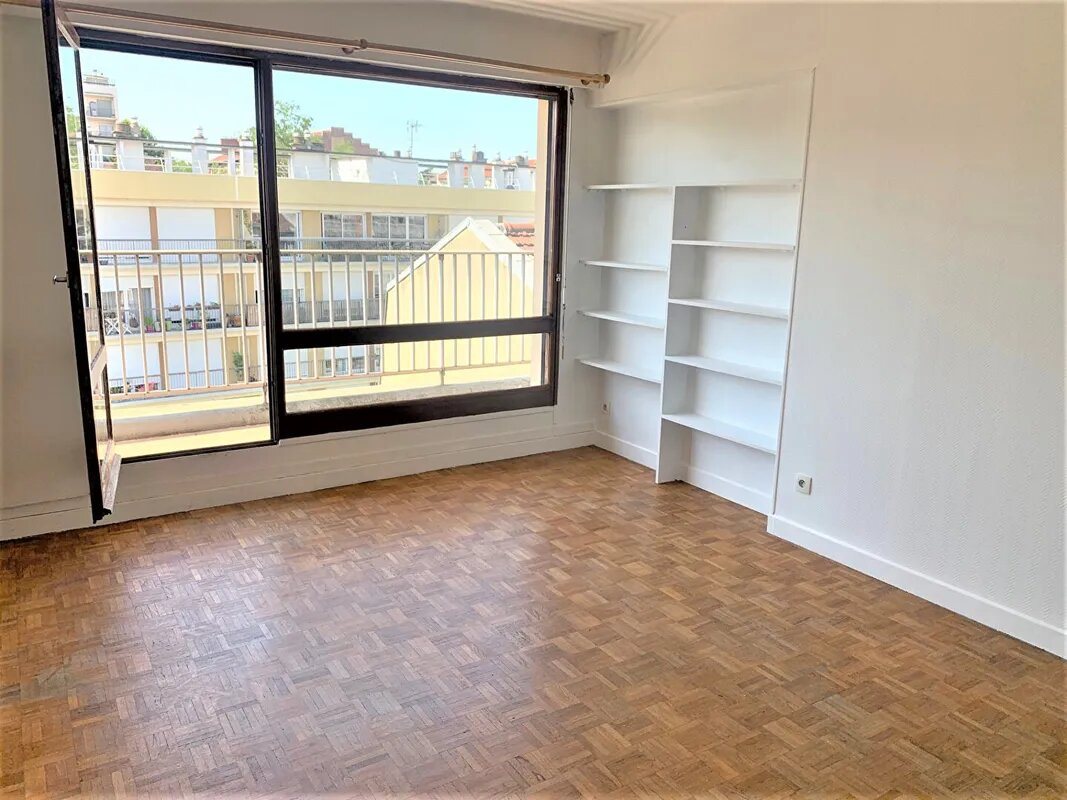 Appartement à vendre, 42m², Courbevoie
