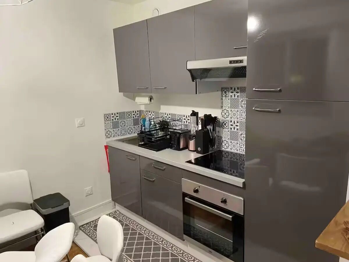 Appartement à louer, 33m², Courbevoie