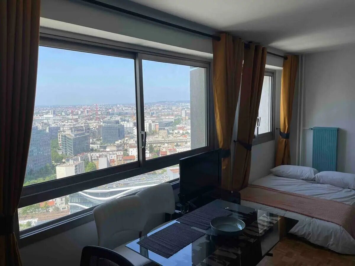 Appartement à louer, 33m², Courbevoie