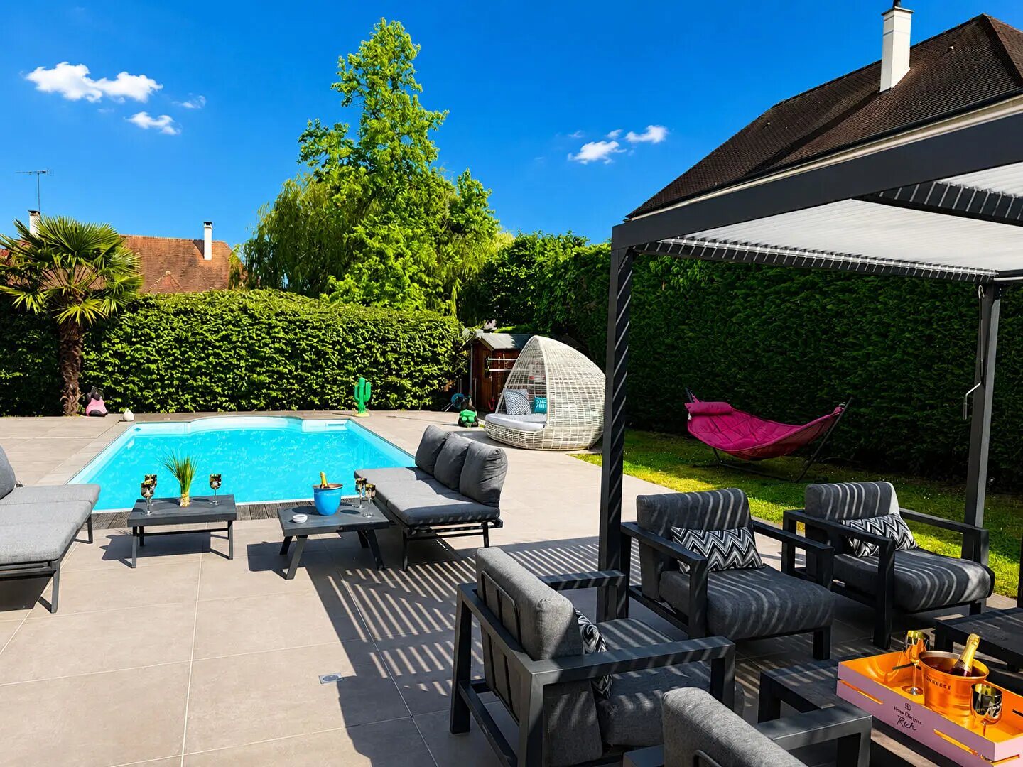 Maison à vendre, 330m², Bougival