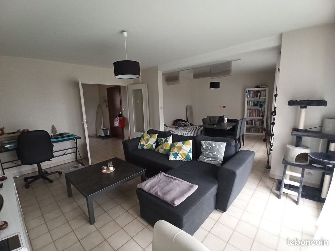 Appartement à louer, 82m², Vif