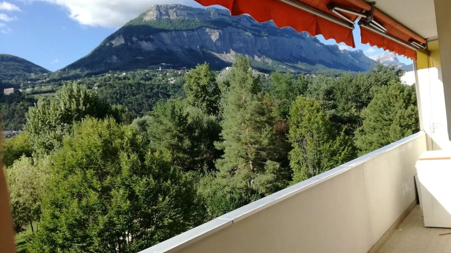 Appartement à louer, 109m², Meylan