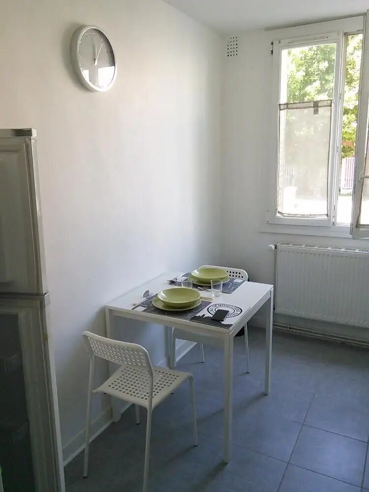 Appartement à louer, 26m², Fontaine