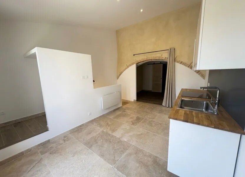 Appartement à louer, 29m², Allemagne-en-Provence