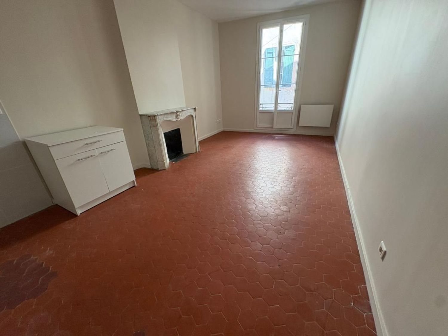 Appartement à louer, 28m², Riez