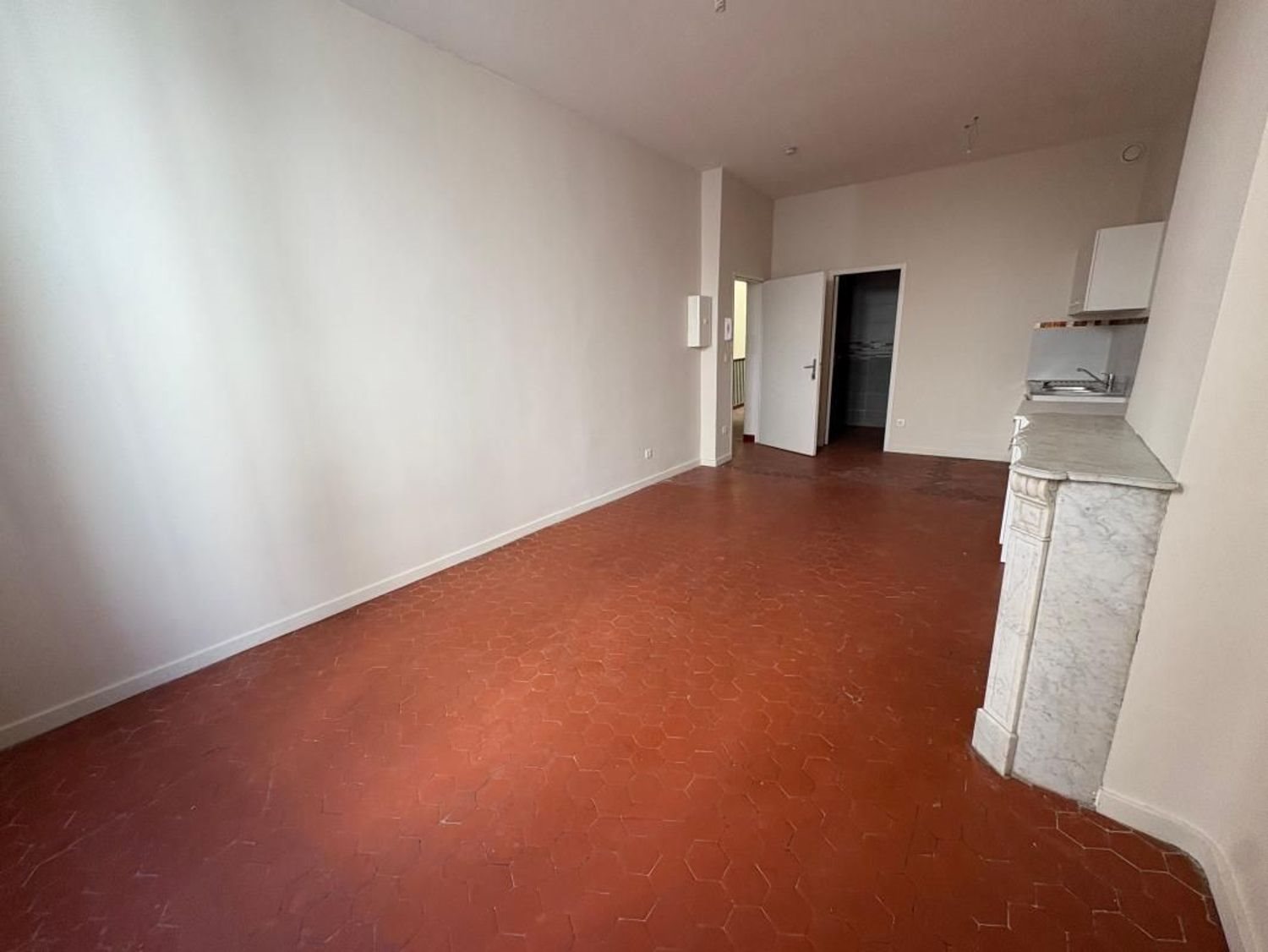 Appartement à louer, 28m², Riez