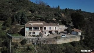 Maison à vendre, 216m², Riez