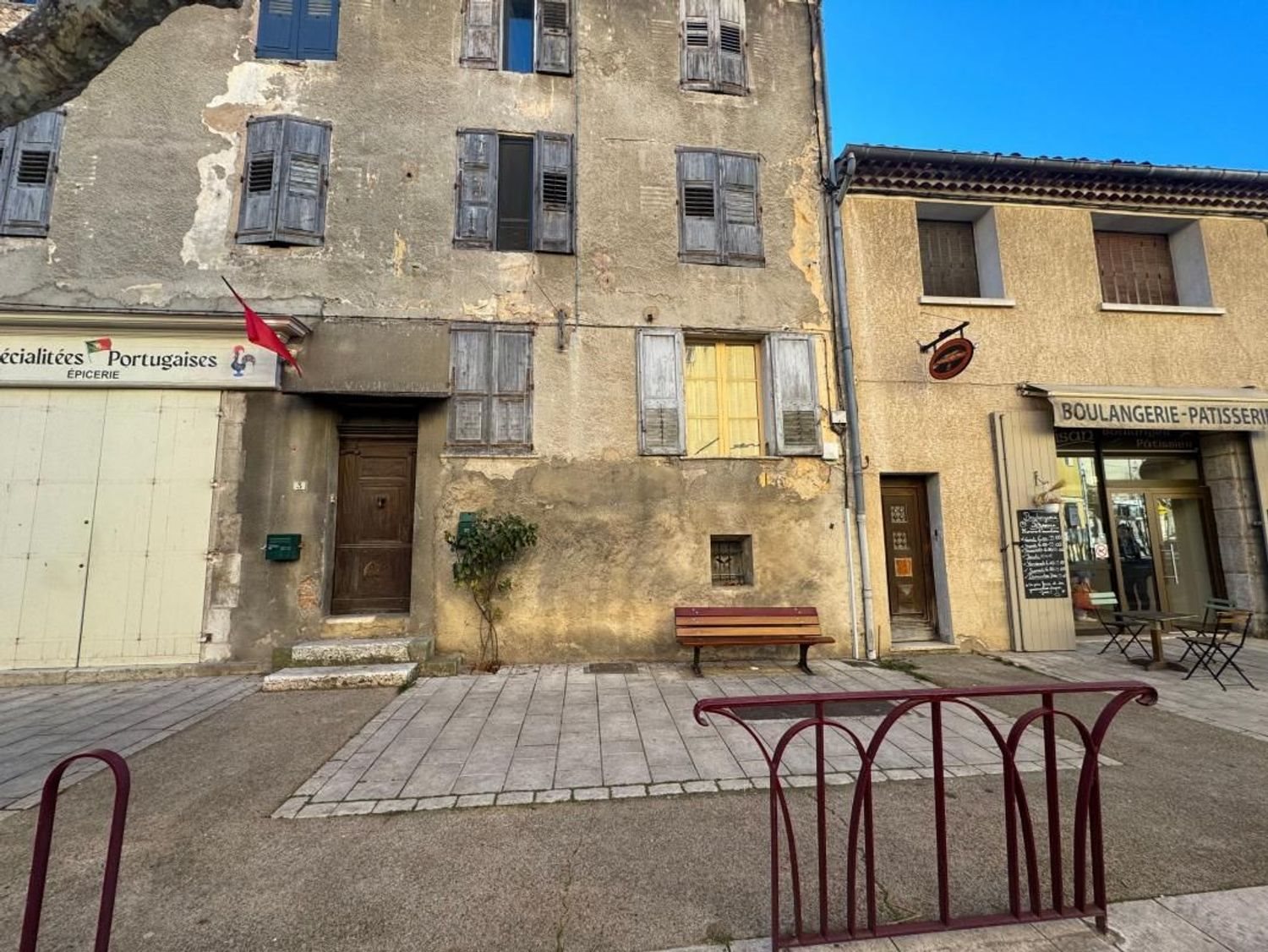 Appartement à vendre, 66m², Riez