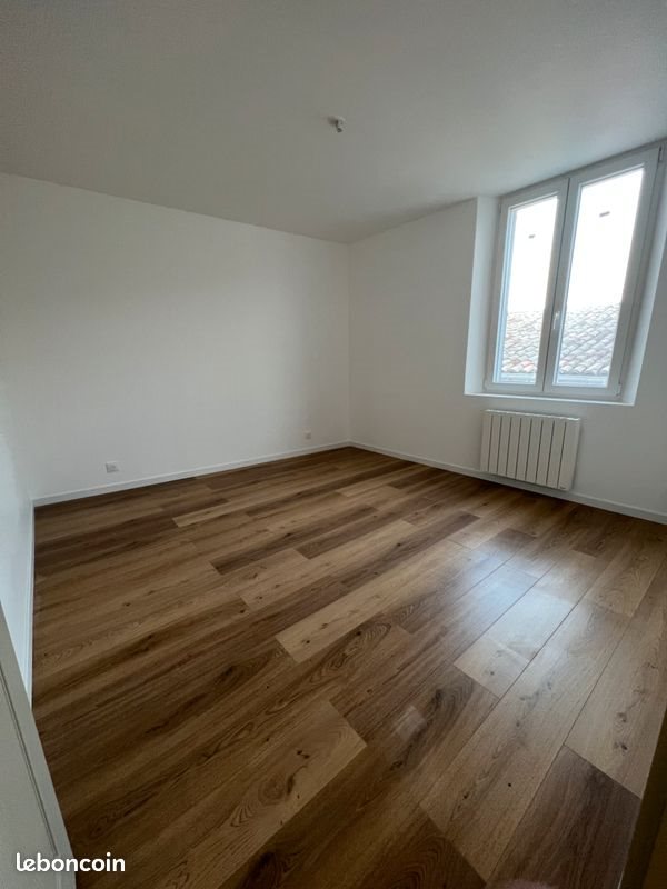 Maison à louer, 85m², Valensole