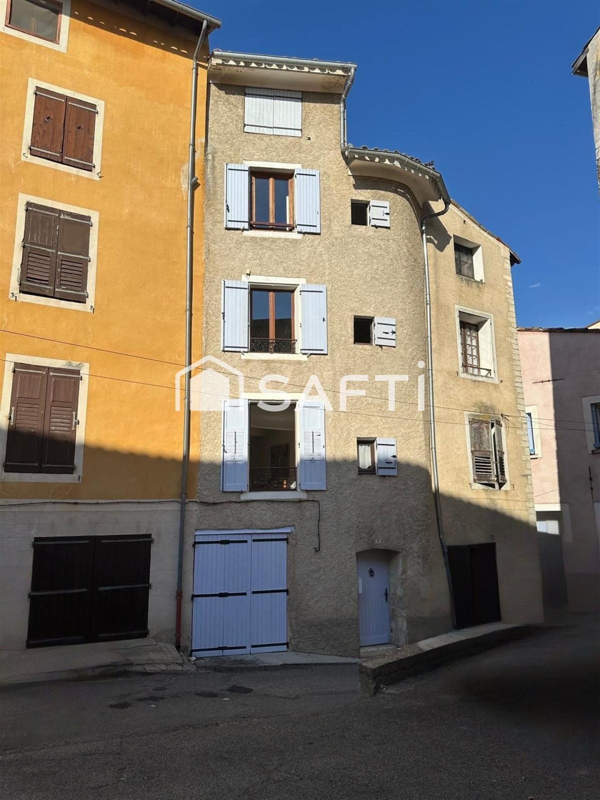 Maison à vendre, 61m², Riez