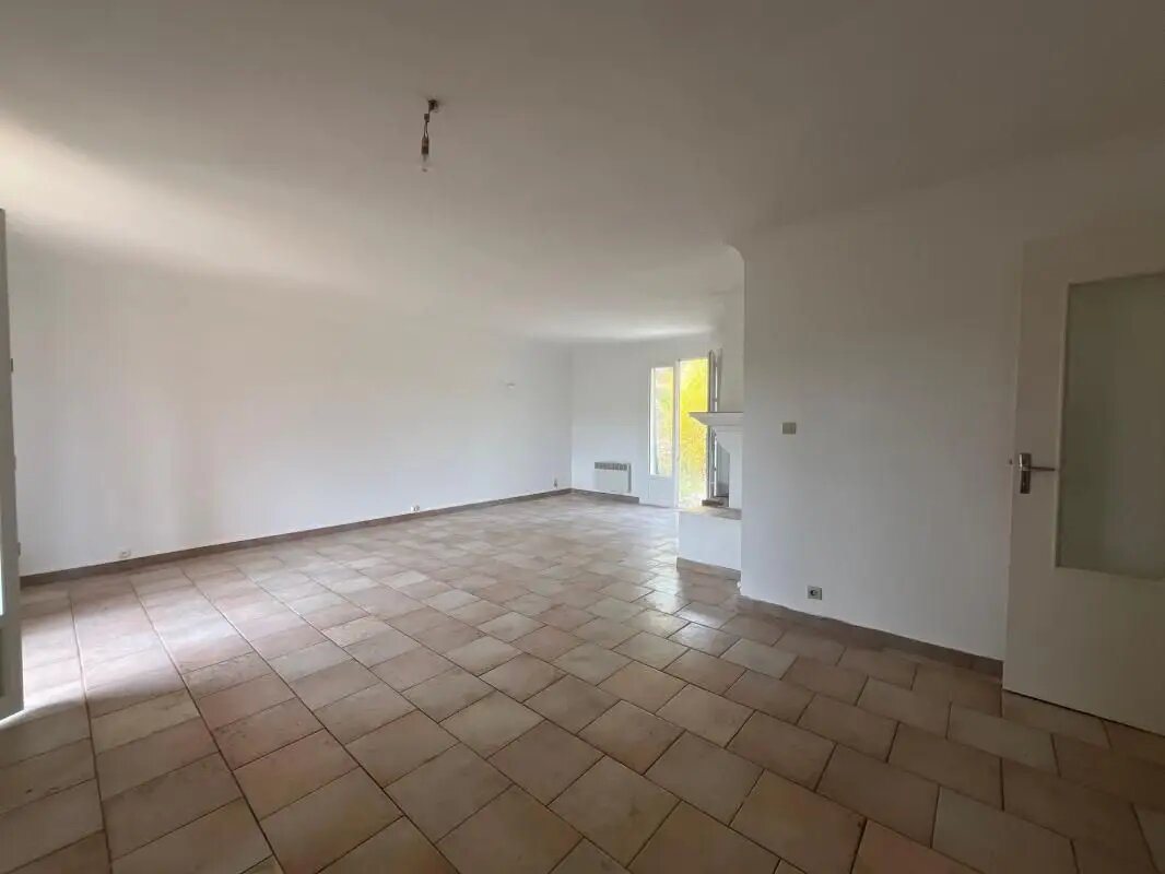 Maison à vendre, 140m², Roumoules