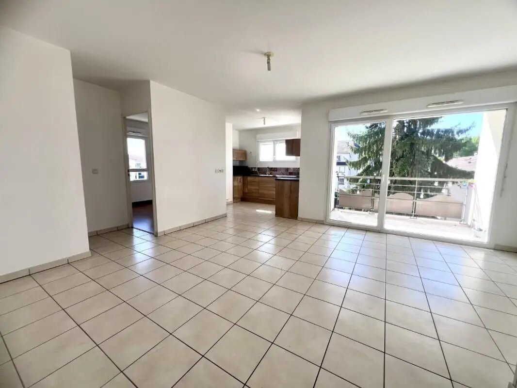 Appartement à louer, 56m², Meximieux