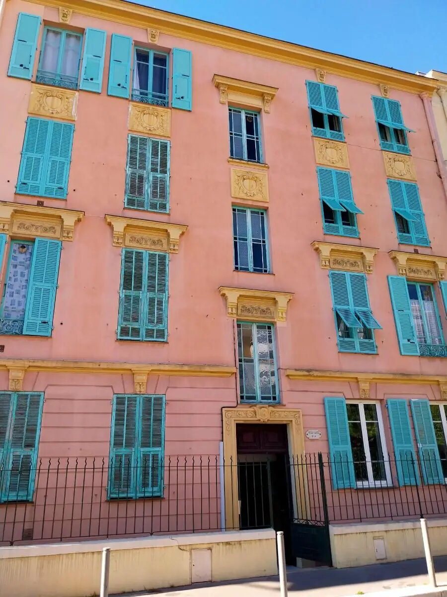 Appartement à louer, 76m², Nice
