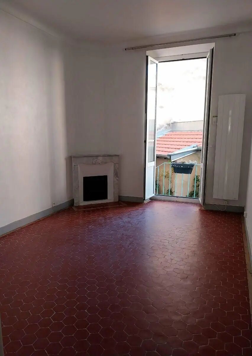 Appartement à louer, 76m², Nice