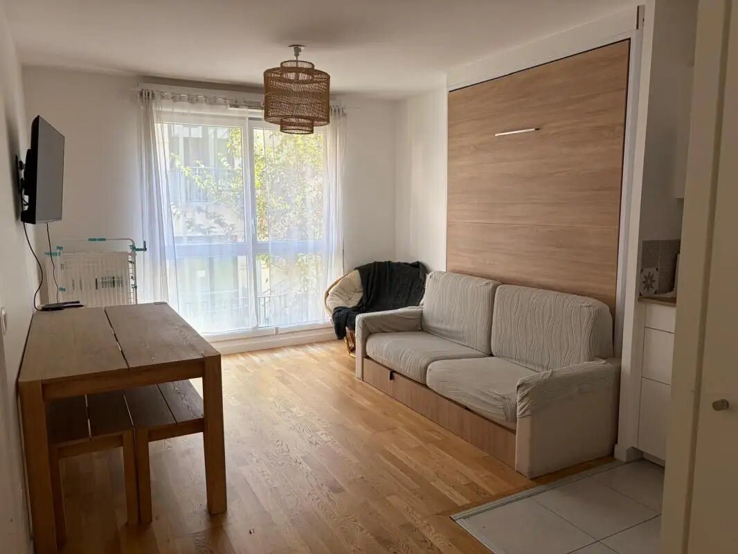 Appartement à louer, 39m², Romainville