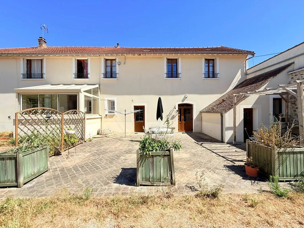 Maison à vendre, 322m², Vert-le-Grand