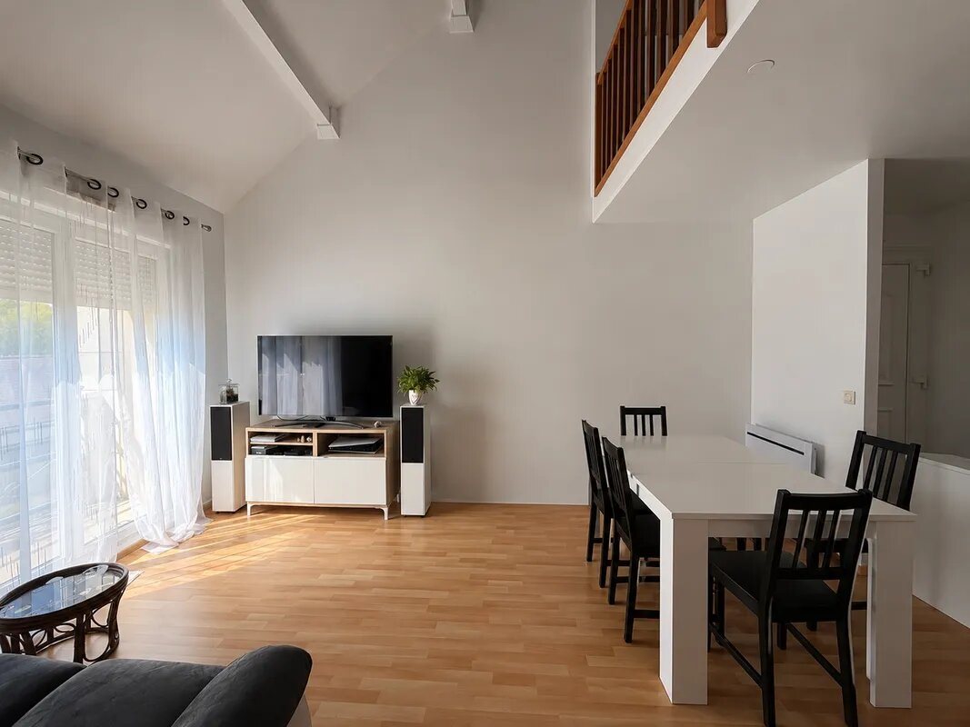Appartement à louer, 70m², La Ferté-Alais