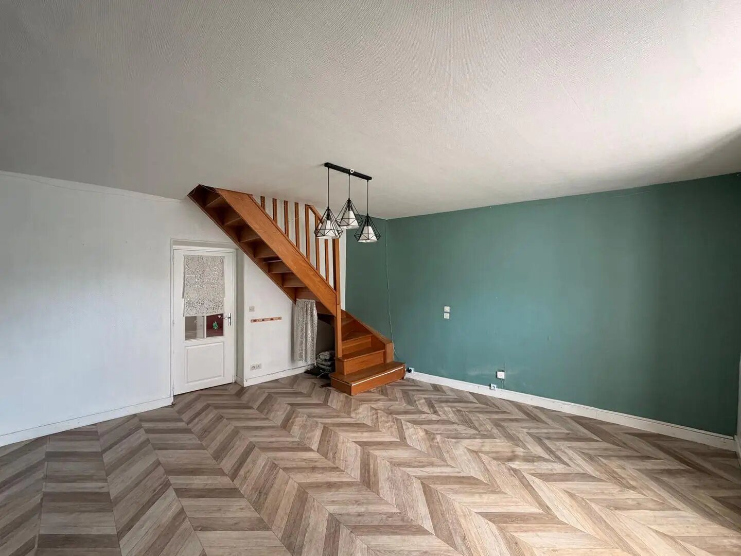 Appartement à louer, 83m², Vert-le-Petit