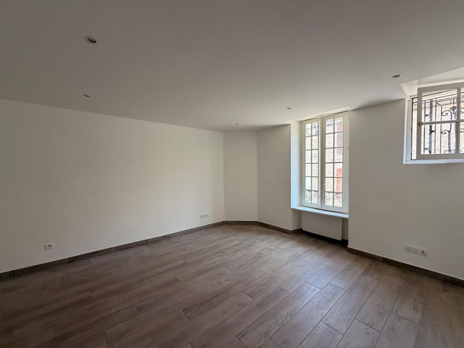 Appartement à louer, 53m², Cerny