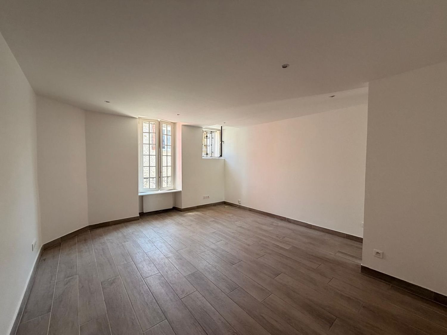 Appartement à louer, 53m², Cerny