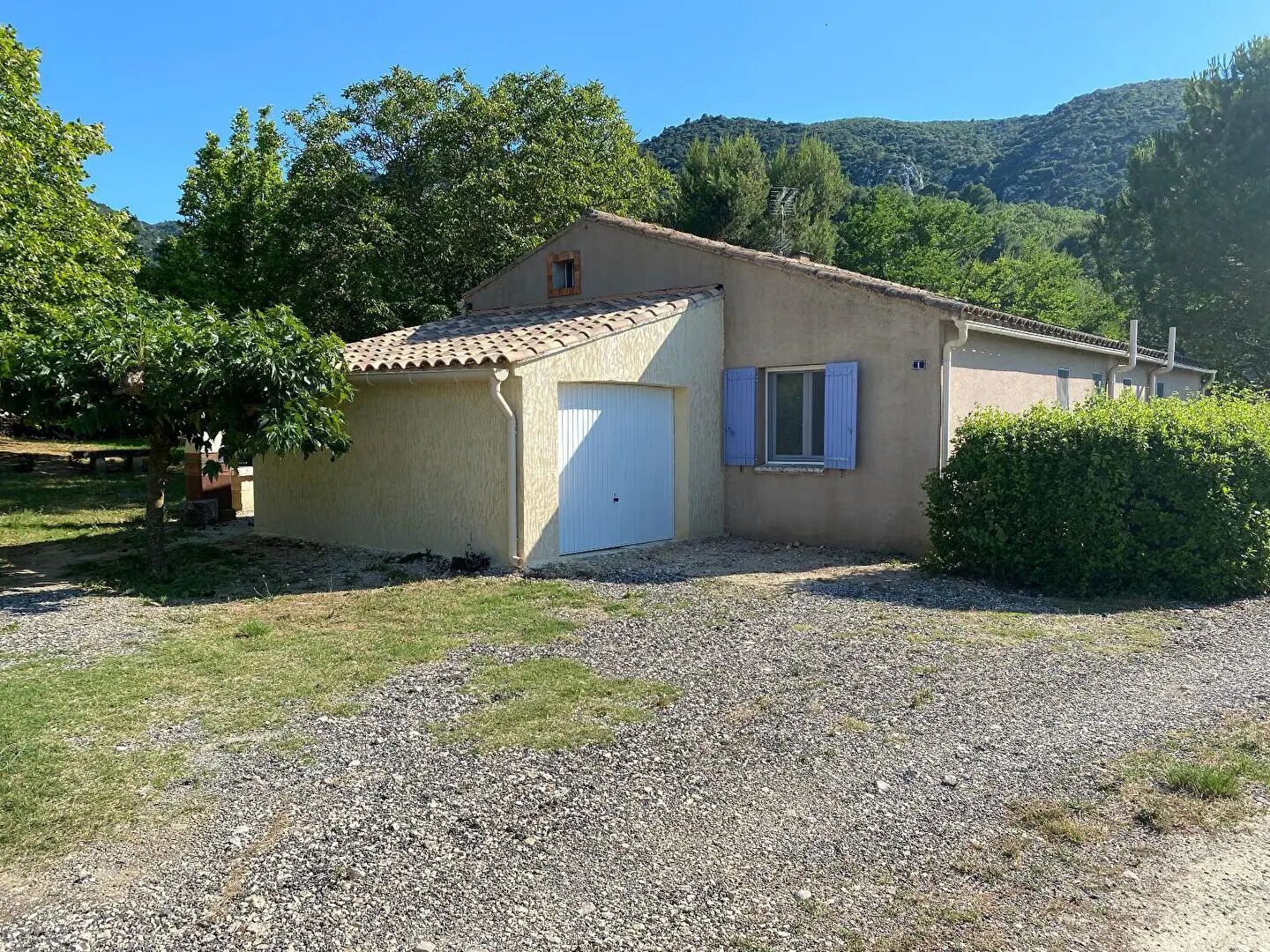 Maison à louer, 50m², Oppède