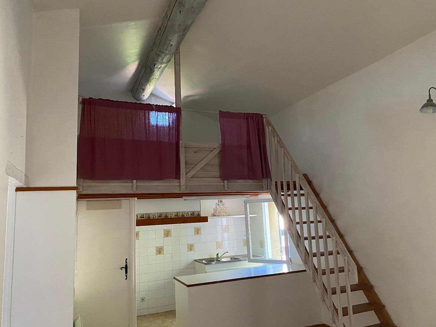 Maison à louer, 50m², Oppède