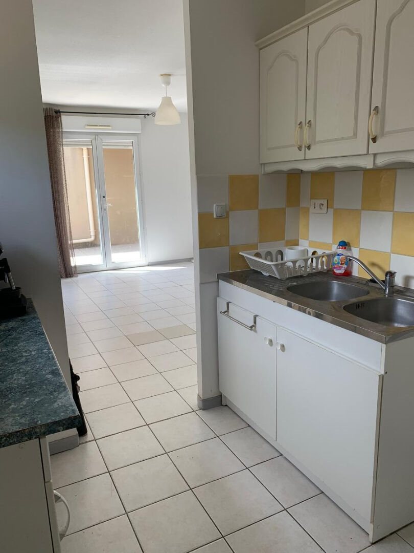 Appartement à louer, 60m², Robion