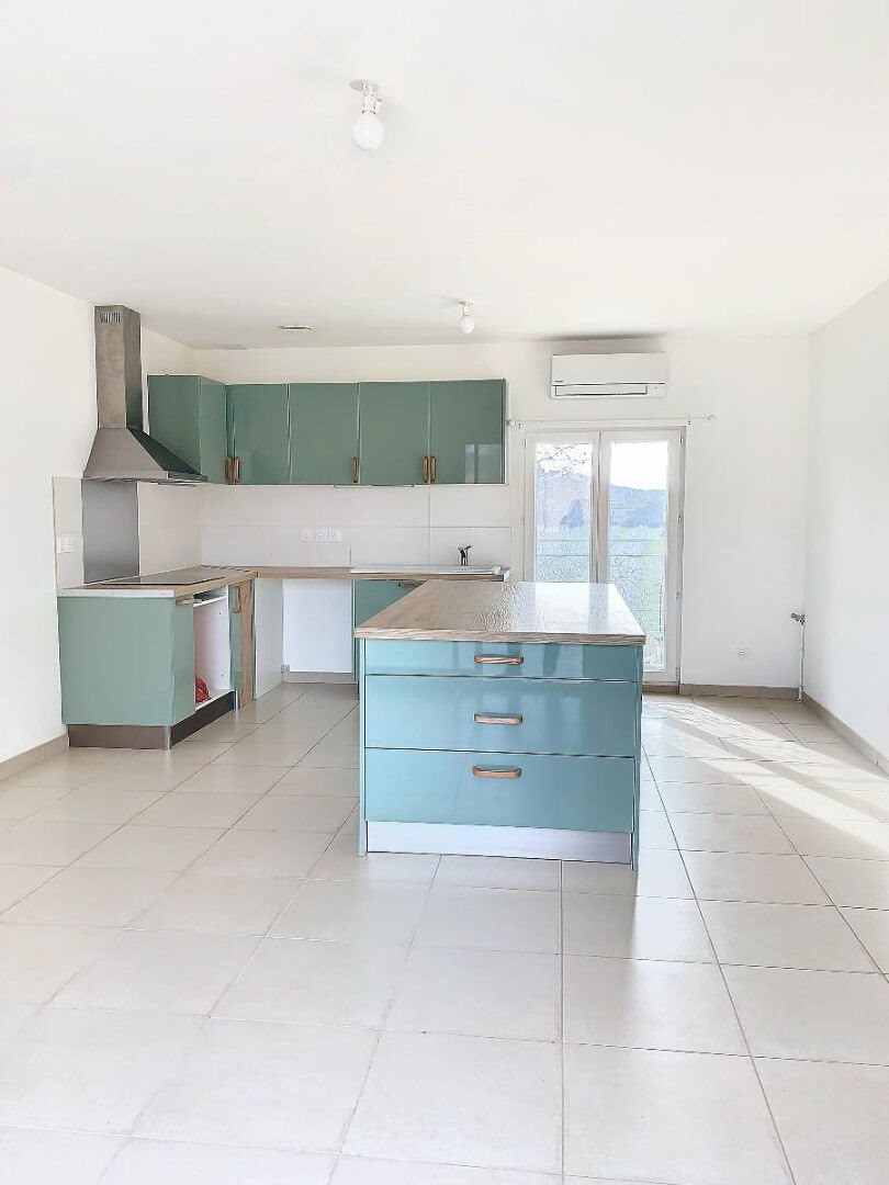 Appartement à louer, 75m², Cheval-Blanc