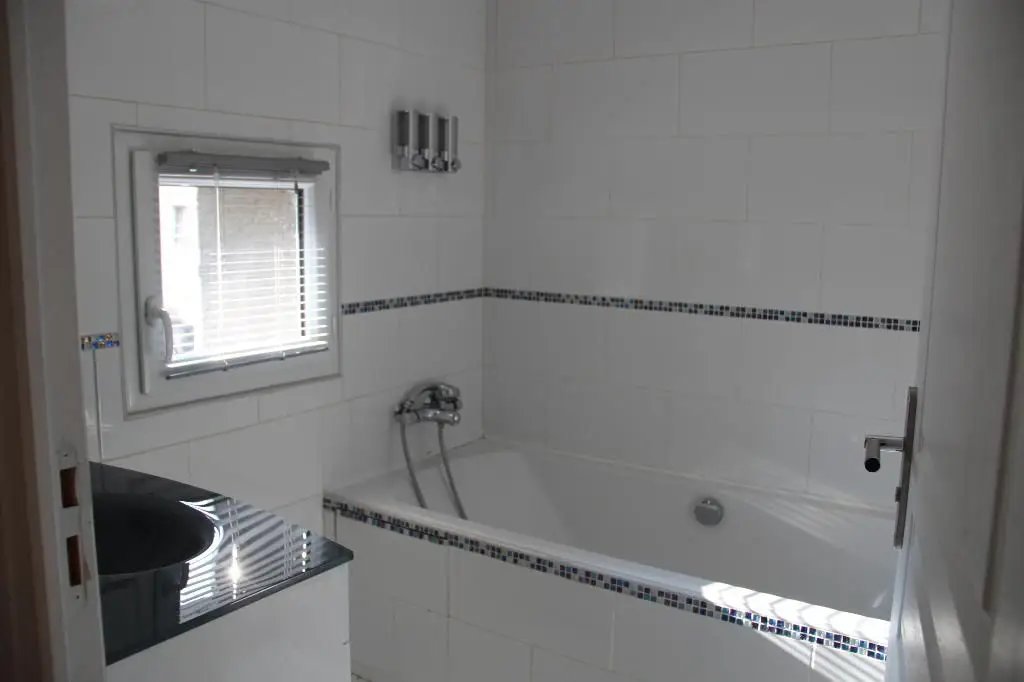 Maison à louer, 54m², Saint-Andiol