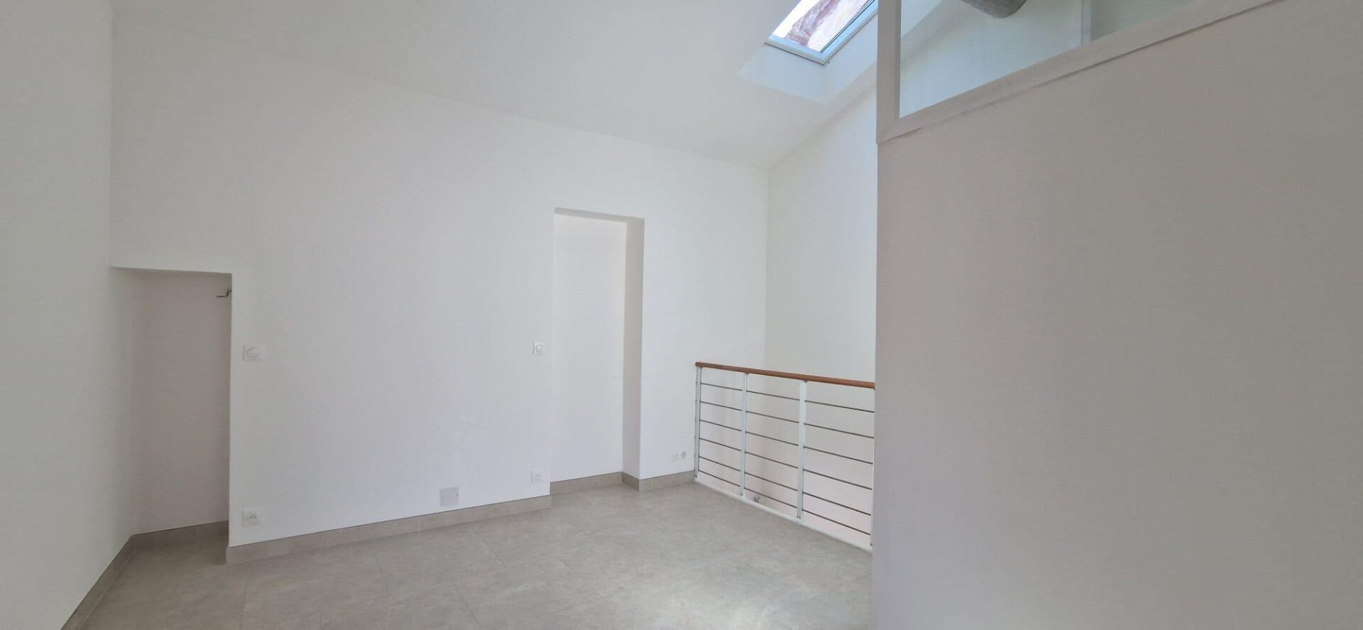 Maison à louer, 37m², Caumont-sur-Durance