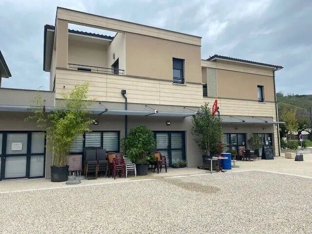 Appartement à louer, 69m², Saint-Désirat