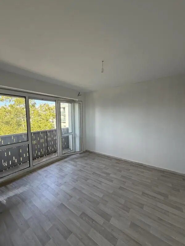 Appartement à louer, 81m², Romans-sur-Isère