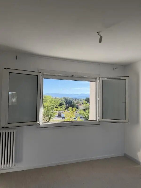 Appartement à louer, 81m², Romans-sur-Isère