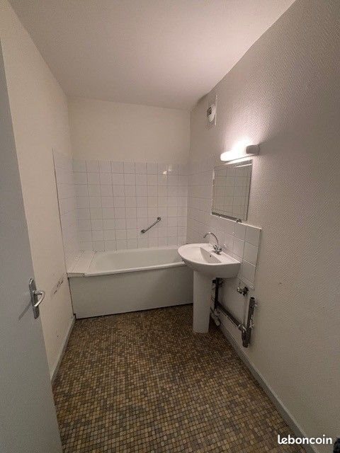 Appartement à louer, 75m², Romans-sur-Isère