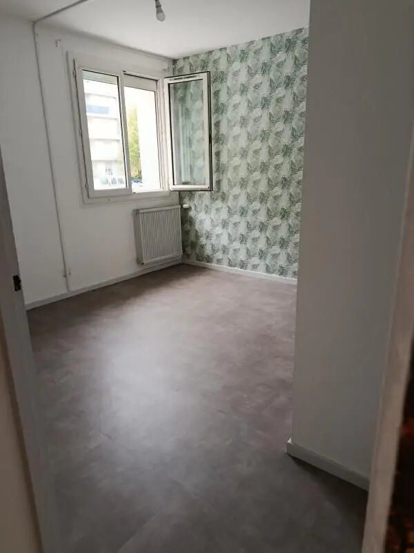 Appartement à louer, 78m², Romans-sur-Isère