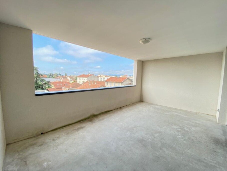 Appartement à louer, 68m², Valence