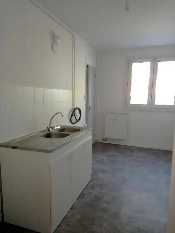 Appartement à louer, 75m², Valence