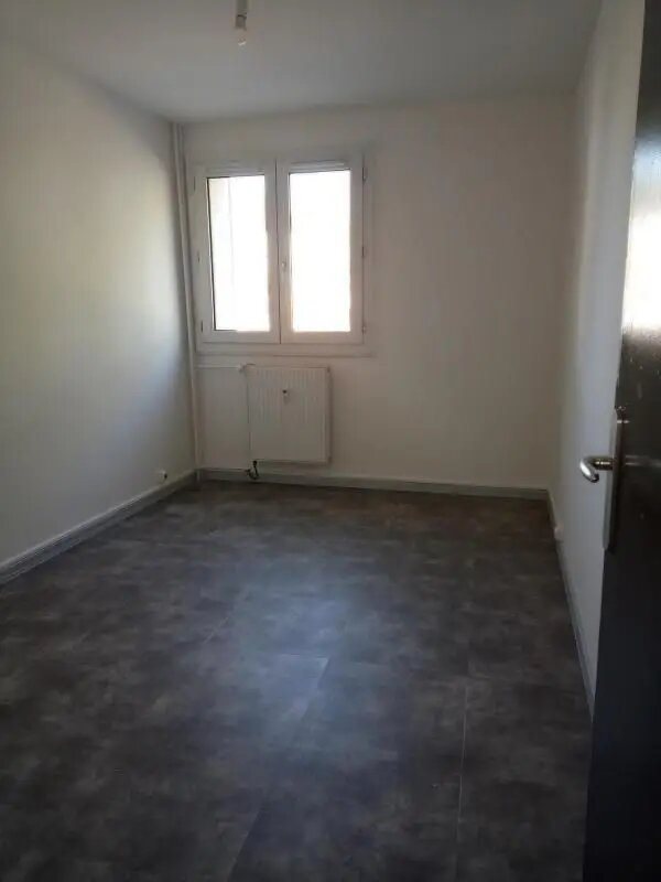 Appartement à louer, 75m², Valence