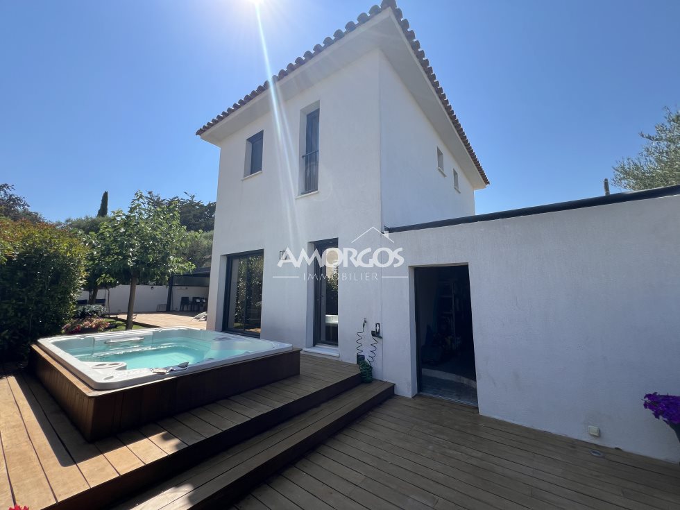 Maison à vendre, 129m², Sanary-sur-Mer
