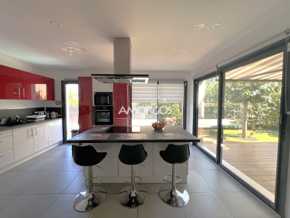 Maison à vendre, 129m², Sanary-sur-Mer