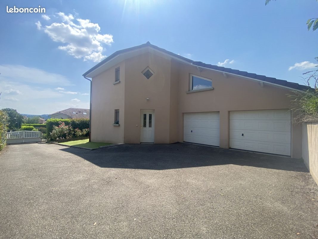 Maison à louer, 153m², Bourgoin-Jallieu