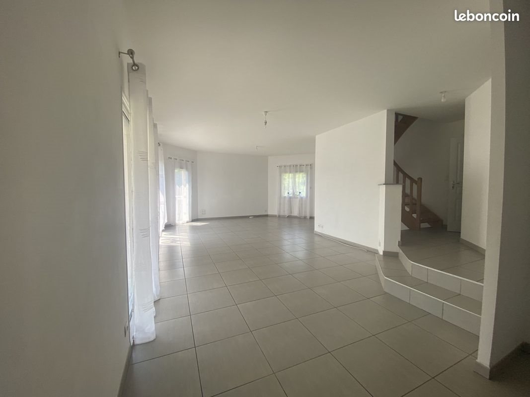 Maison à louer, 153m², Bourgoin-Jallieu
